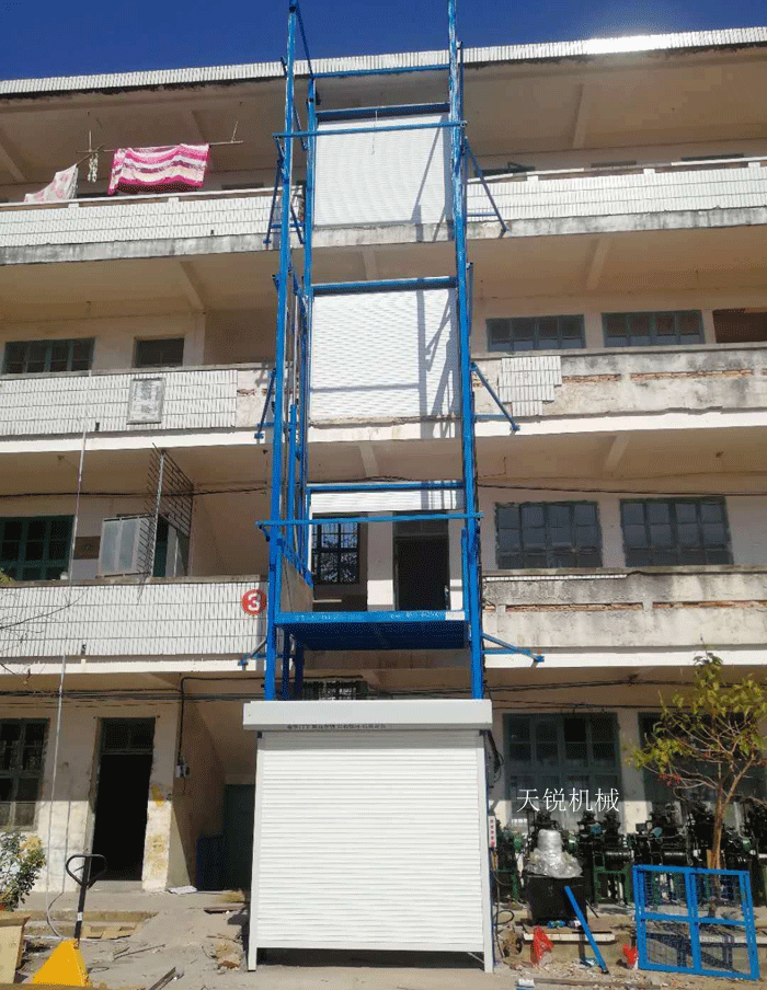 新余室外升降货梯